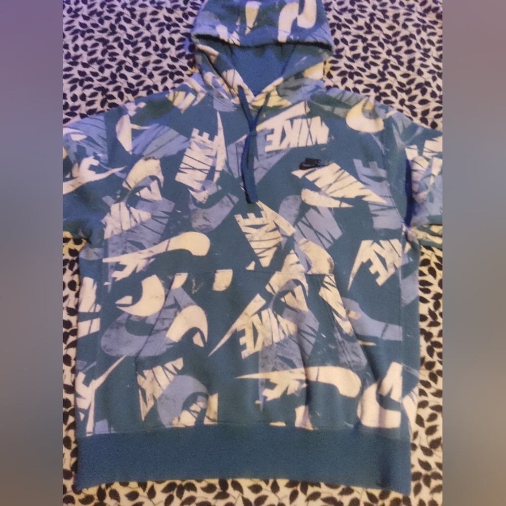 Gallery image 3 for Nike Pullover Logo Hoodie, Men's Medium