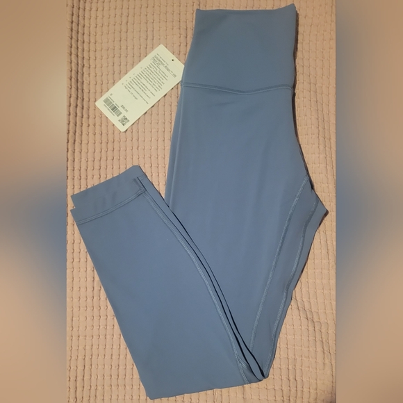 Lululemon Align HR Pant 25", Size 4 & 6