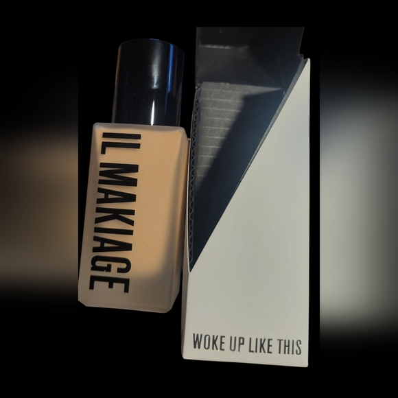 Il Makiage Set of Foundation & Concealer